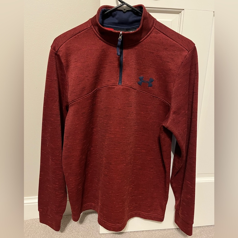 Mens Under Armour 1/4 zip sweatshirt.  Size Medium.  (EUC)